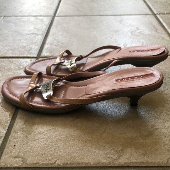 Prada Ladies Mauve Pink Kitten Heel Sandals Size 38 - Picture 16 of 16